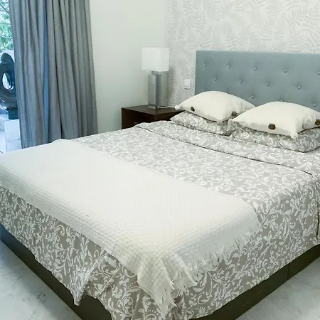 3 Lux Apt Puerto Banus-terrace 5 Min To Beach